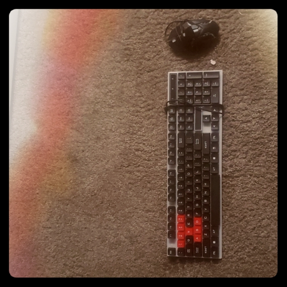Mouse and keyboard led